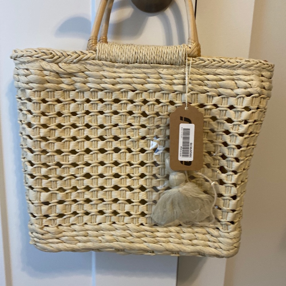 Rattan crossbody bag